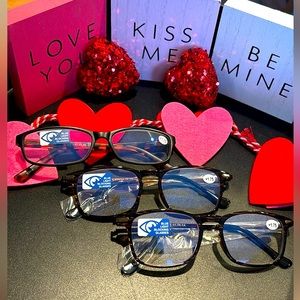 Blue light blocking/reading glasses +1.75